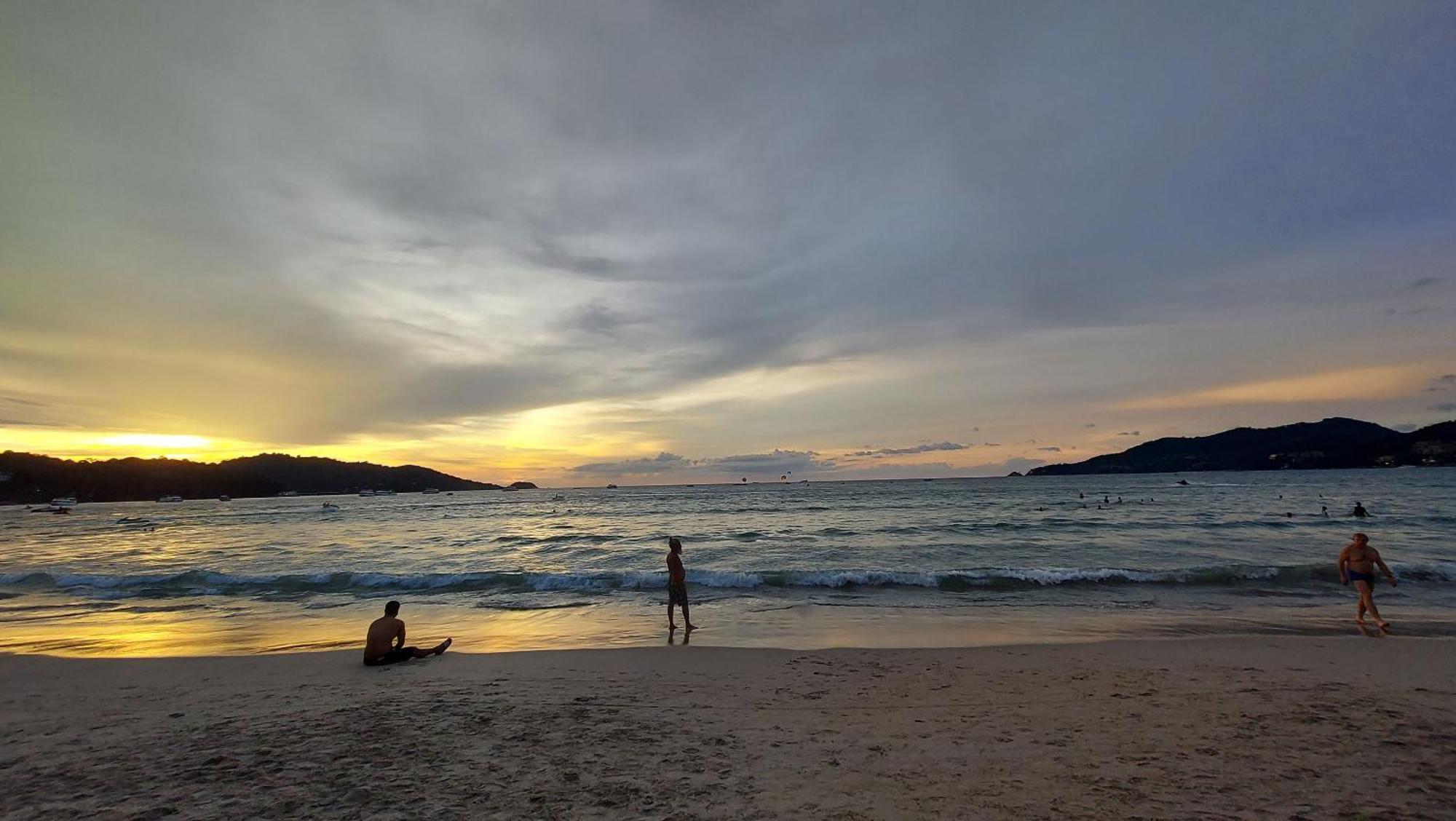 Sawasdee Apartment Patong Ngoại thất bức ảnh